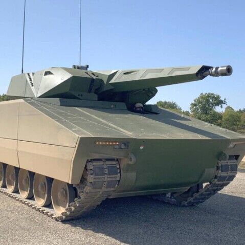 Erster Schützenpanzer Lynx zu Testzwecken in der Ukraine Erster Schützenpanzer Lynx zu Testzwecken in der Ukraine